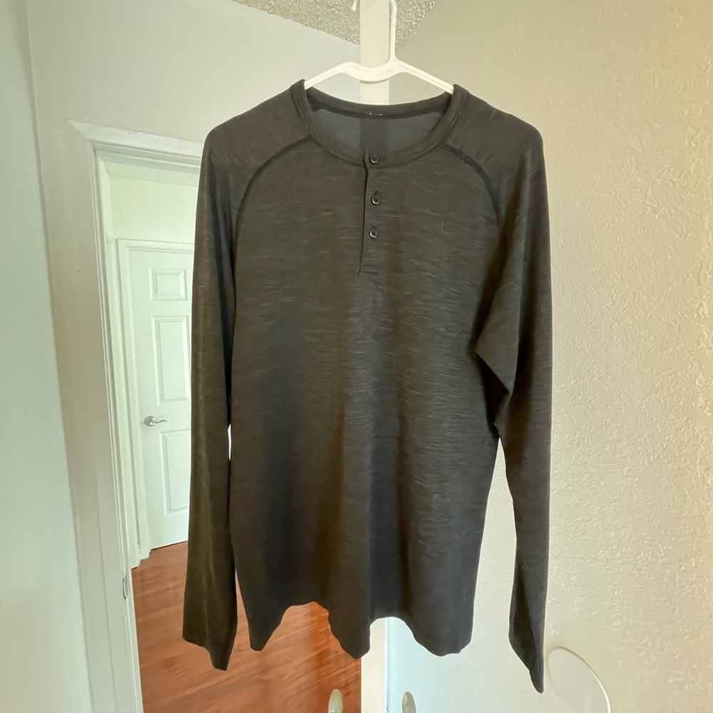 Men’s Henley